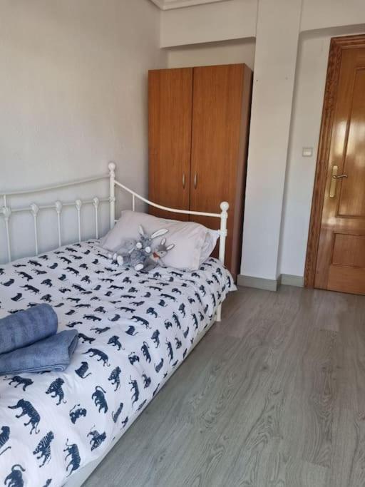 Lovely Three-Bedroom Apartment In Puerto De Sagunt Puerto de Sagunto Exterior photo