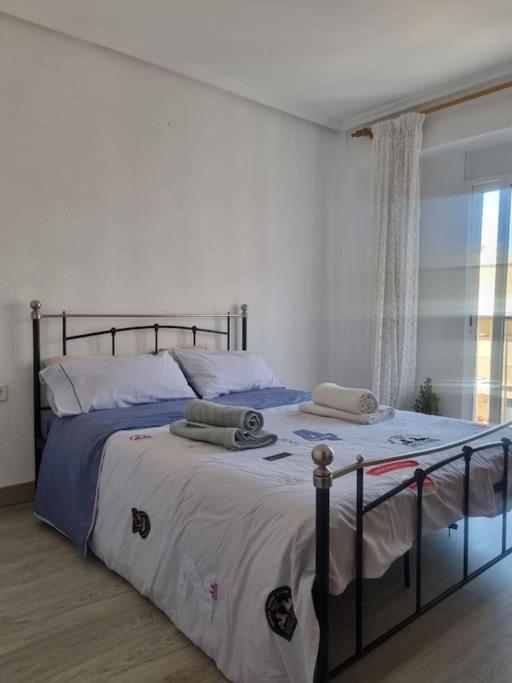 Lovely Three-Bedroom Apartment In Puerto De Sagunt Puerto de Sagunto Exterior photo
